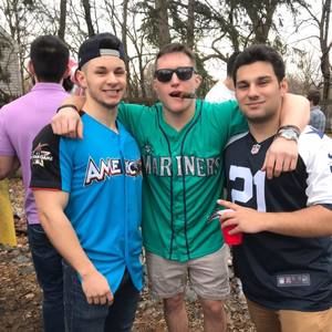 Meet your Posher, Eric